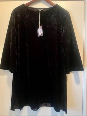 Black Velvet Tunic Top - Classic Women's Tunic